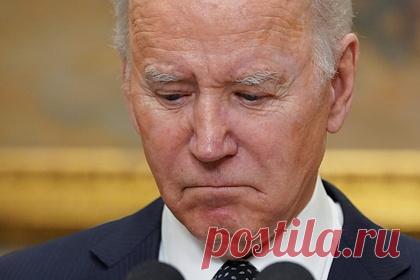 Байден заявил о планах России напасть на Киев на следующей неделе. Президент США Джо Байден заявил, что Россия планирует напасть на Киев в течение следующей недели. В своей речи он заявил, что российские силы окружили Украину со стороны Белоруссии, вдоль российской границы с Украиной и до Черного моря на юге. Никаких доказательств Байден не привел.