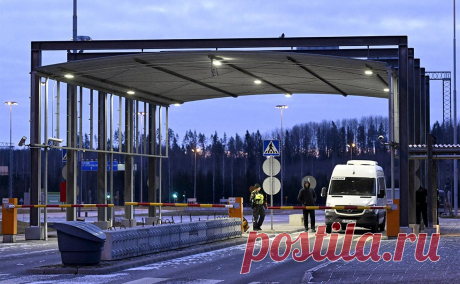 Российская таможня разъяснила порядок работы КПП на границе с Финляндией. На время закрытия финской стороной четырех пограничных переходов остальные пункты пропуска продолжат работать в обычном режиме, сообщила пресс-служба Северо-Западного таможенного управления.