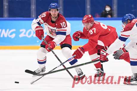 Сборная России по хоккею потерпела первое поражение на Олимпиаде в Пекине. Сборная России по хоккею потерпела первое поражение на Олимпиаде-2022 в Пекине. Отечественные хоккеисты уступили Чехии в овертайме со счетом 5:6. В составе россиян отличились Владимир Ткачев, Никита Нестеров, Кирилл Семенов, Арсений Грицюк и Андрей Чибисов. Матч против Чехии не имел для россиян турнирного значения.