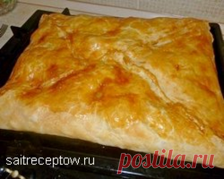 Курица и картошка в слоёном тесте