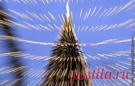 ГОРОСКОП-2025--Новогодние каникулы 2024-25 гг. в России запланировали с 29 декабря по 8 января Минтруд РФ предложил установить новогодние праздники с 29 декабря 2024 года по 8 января 2025 года, майские праздники в следующем году займут по четыре дня - с 1 по 4 мая и с 8 по 11 мая.