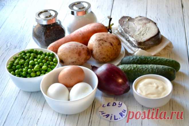 Салат «Оливье» - пошаговый рецепт с фото - как приготовить, ингредиенты, состав, время приготовления - Mail Леди