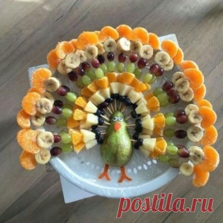 Яркая, веселая нарезка для детского стола. Делается элементарно, а настроение у детворы великолепное!