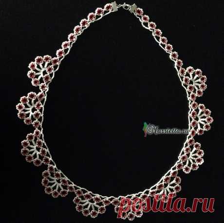 Обвязка края горловины - красивое ожерелье связано крючком