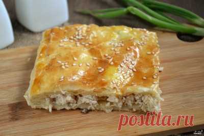 Слоеный пирог с курицей - Несладкая выпечка