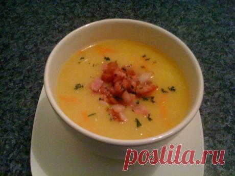 Tiršta žirnių sriuba su kepinta šonine -          Erikos kulinarija - konditerija