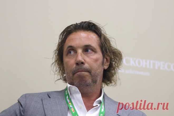 Александр Мостовой о травме Караваева: Разрыв ахилла — это ужасно. Бывший игрок московской команды "Спартак" Александр Мостовой поделился своим мнением о тяжелой травме, которую получил защитник "Зенита" Вячеслав Караваев.