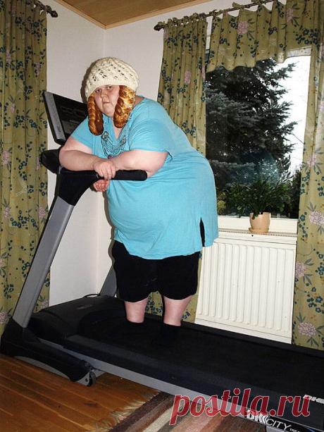 Просто необходимо избавиться от набранных на Новогодних застольях лишних килограммов? 
Оторвитесь от домашних дел и забот. Не ждите понедельника, удачного момента или особого настроения. Пусть ваше первое действие в направлении стройности произойдет спонтанно, без пауз и промедлений! Приглашаю на открытый вебинар в воскресенье  в 10-00 мск. времени- 
https://go.myownconference.ru/ru/login/oznakomitelnoezanyatie