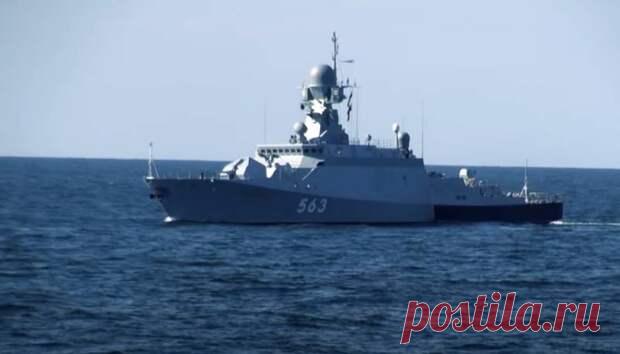 Почему российский флот заказывает по шесть боевых кораблей - БАЗА 211- ВОЕННАЯ ИСТОРИЯ - медиаплатформа МирТесен Многие читатели задаются вопросом, чем руководствуется ВМФ РФ, когда заказывает по шесть боевых кораблей одного проекта. Почему именно шесть, а не пять или восемь?Так, всего была заказана постройка 12 МРК «Буян-М», по шесть ДЭПЛ типа «Варшавянка» для ЧФ и ТОФ и так далее. Для прояснения ситуации