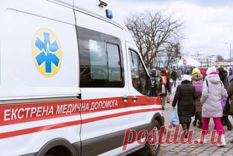 В украинском городе Очаков произошли взрывы. В украинском городе Очаков Николаевской области произошли взрывы. «В городе раздаются взрывы», — сказано в сообщении властей. Других подробностей администрация Очакова не привела. Ранее сообщалось о взрывах в Николаеве, расположенном на юге Украины. Воздушную тревогу в городе и Николаевской области не объявляли.