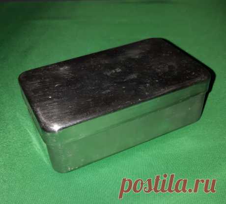 Стерилизатор медицинский. СССР. 80 годы. 20 век. Клеймо.
Размер : 120 х 40 х 70 мм. 

   Цена : 300 ₽.

  Купить сейчас  : 

#СтерилизаторМедицинский #СтерилизаторМедицинскийСССР #стерилизатор80годы #стерилизатор20век #СтерилизаторМедицинскийКлеймо