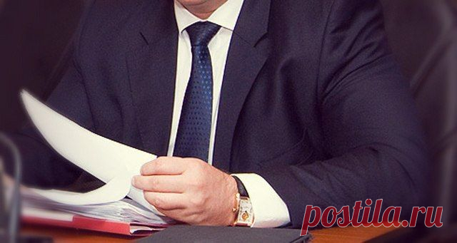 Чиновников собираются увольнять за неуплату налогов