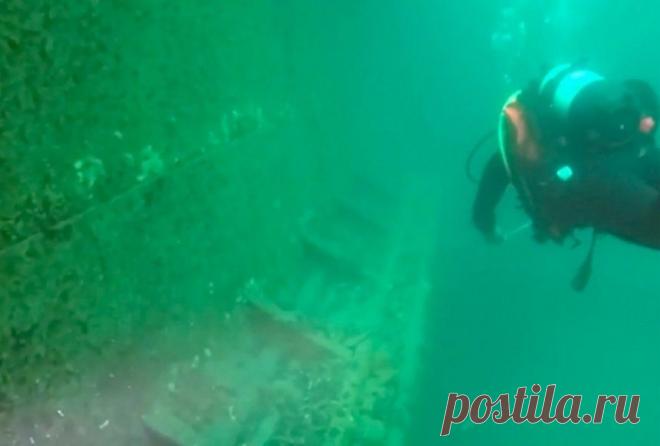 Болгарские водолазы обезвредили экобомбу, откачав топливо из затонувшего парохода | В мире