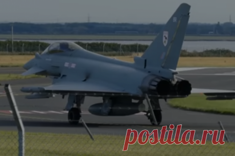 ВВС ФРГ подняли в воздух истребители из-за военного самолета РФ. Российское воздушное судно замечено над островом Рюген, сообщили в Германии.