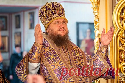 На Украине отправили под домашний арест митрополита УПЦ. На Украине суд города Черкассы отправил под домашний арест на 60 суток митрополита Черкасской епархии Феодосия. Ему предъявили обвинения в разжигании межконфессиональной розни и прославлении действий Российской Федерации, обязали сдать паспорт и надеть электронное средство контроля.