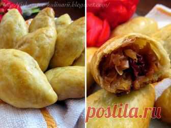Постигая искусство кулинарии... : Пирожки с капустой и вишней