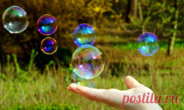 Как сделать самую лучшую смесь для мыльных пузырей! » Женский Мир