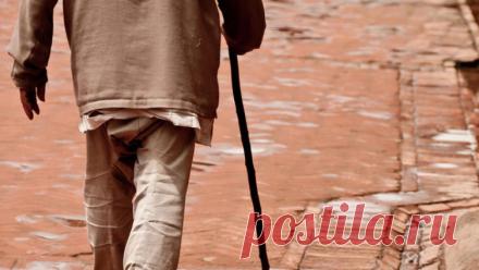 Старость – не радость, или Почему мы так жестоки? | Мир вокруг нас / Martin M303, Shutterstock.com Говорят, что цивилизованность общества определяется по тому, как в нем относятся к старикам. В мое время наивно, но правдиво говорили, что старших нужно уважать, а младших не обижать

Автор: Игорь Ткачев 
Источник: http://shkolazhizni.ru/archive/0/n-65650/
© Shkolazhizni.ru