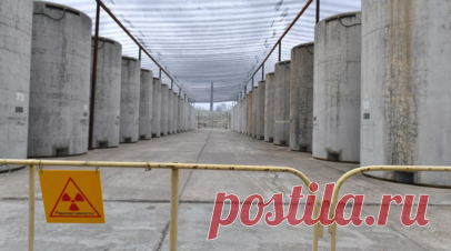 Постпред России Ульянов объяснил мины у Запорожской АЭС защитой от диверсий. Представитель России при международных организациях в Вене Михаил Ульянов заявил, что ничего чрезвычайного в наличии мин между ограждениями по периметру Запорожской АЭС (ЗАЭС) нет, и объяснил их установку необходимостью защищать станцию от диверсантов. Читать далее