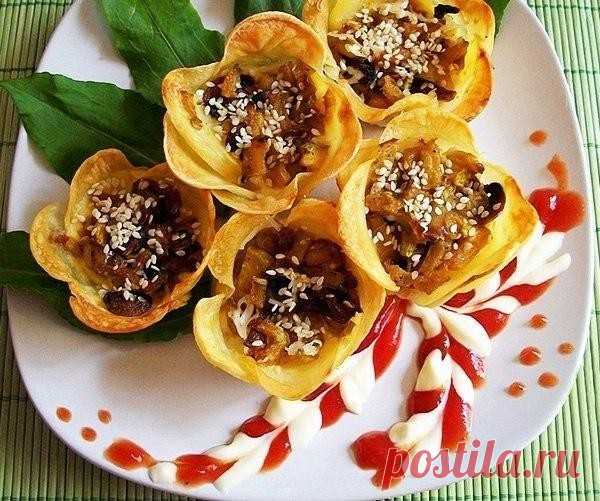 Картофельные цветочки-корзиночки с начинкой