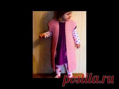 Модная, вязаная спицами жилетка крупной вязки на девочку. Для начинающих.