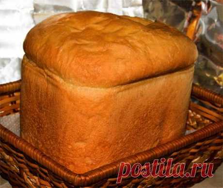 Вкус старорежимного батона (хлебопечка) Загружаем в печку ингредиенты в порядке, предусмотренном инструкцией, и выпекаем) В KENWOOD BM450 я пеку по основной программе №1, время 3, 15, корка средняя, вес 1кг. Если я пеку хлеб сразу, то загружаю свою печку в обратном для кенвуда порядке. Так как загружают панасоник, т. е. вначале сухие комп