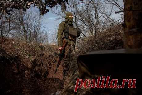 Минобороны заявило об уничтожении до 65 солдат ВСУ на двух направлениях. На Южно-Донецком и Запорожском направлениях оперативно-тактической, армейской авиацией и артиллерией группировки войск «Восток» нанесено поражение подразделениям противника в районах населенных пунктов Угледар, Павловка, Новоселка Донецкой народной республики и Новоданиловка Запорожской области.