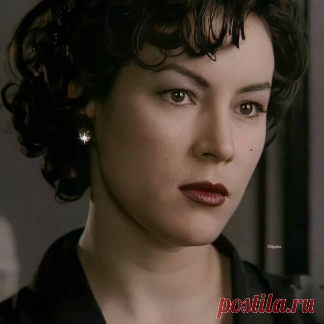 Дженнифер Тилли