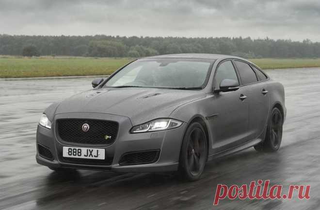 Jaguar XJR575 2018 – топовая версия Ягуар XJ Новинки Ягуар 2018-2019 модельного года представляет новый Jaguar XJR575 – самая мощная, топовая версия седана Ягуар XJ. В нашем обзоре вся информация о новом Jaguar XJR575 – фото и видео, цена и комп...