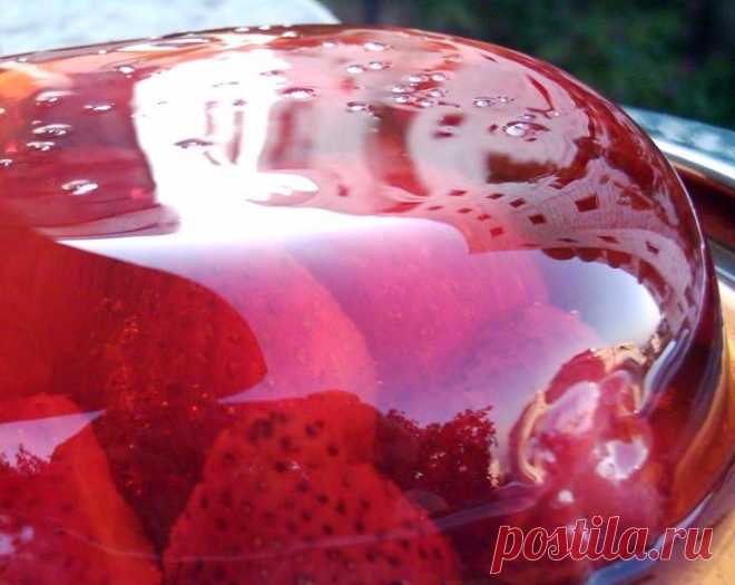 ИСЧЕРПЫВАЮЩИЙ ТЕКСТ ПРО ЖЕЛАТИН . Проверенные рецепты выпечки на сайте кондитерской школы Чили Шоколад и более 50 тем кондитерских мастер-классов в нашей студии на на м. Тульская.