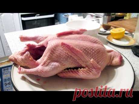 Рецепт : Лучший маринад для утки ! Утка с яблоками и черносливом в духовке. Мужчина на кухне . - YouTube