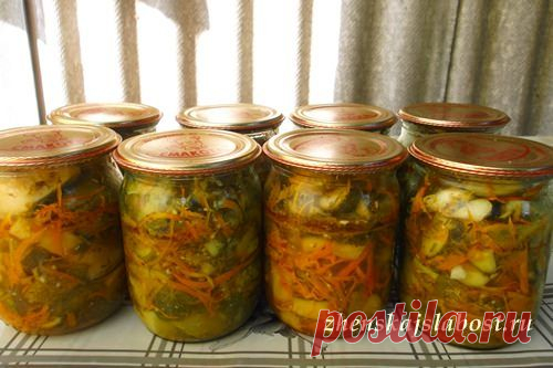Салат из огурцов на зиму, с морковкой по-корейски