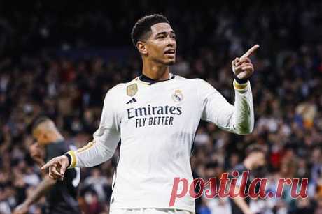 Названы самые подорожавшие за 2023 год футболисты. Портал Transfermarkt опубликовал список самых подорожавших футболистов мира по итогам 2023 года. Больше всех в стоимости прибавил атакующий полузащитник мадридского «Реала» и сборной Англии Джуд Беллингем. Игрок подорожал на 70 миллионов евро и теперь оценивается в 180 миллионов евро.