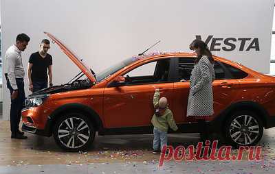 "Автоваз" выпустил 31-миллионный автомобиль. Им стал седан Lada Vesta с автоматической трансмиссией