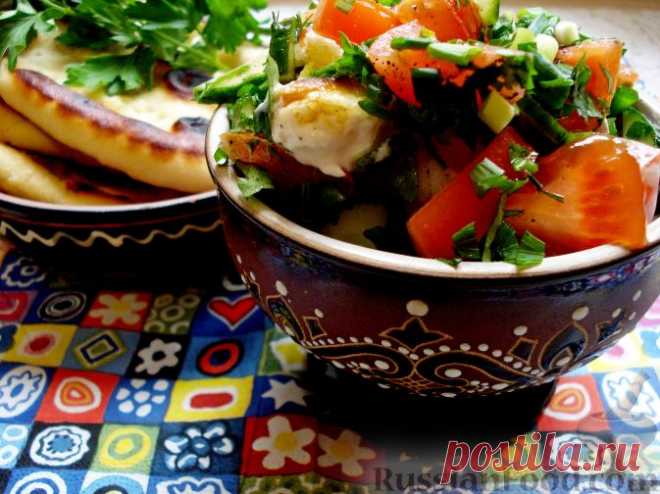Таджикская кухня, рецепты с фото на RussianFood.com: 127 рецептов  Таджикская кухня, как и другие кухни горных стран, не может похвастаться разнообразием используемых продуктов, однако это с лихвой компенсируется умением поваров и разнообразными оригинальными рецептами таджикской кухни. Подробней о таджикской кухне ...