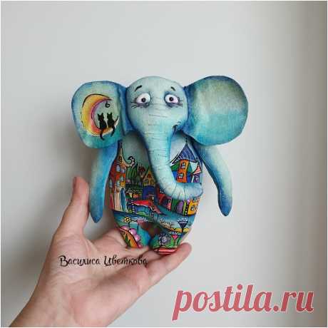 Синий слон. Слоник #слон #слоник #синийслон #слоняшки #текстильнаягрушка #грунтованныйтекстиль #ручнаяработа #хендмейд
