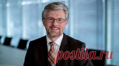 Постпред Украины в ООН в ходе выступления перешёл на русский язык. Постоянный представитель Украины в ООН Андрей Мельник в ходе выступления перешёл на русский язык. Читать далее