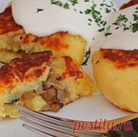 Картофельные Зразы с тушеной капустой