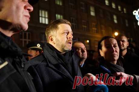 В Чехии не увидели связи в стрельбе в Праге с терроризмом. Стрельба в Карловом университете в Праге не связана с международным терроризмом, заявил глава МВД Чехии Вит Ракушан.