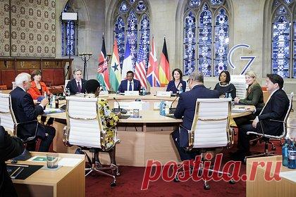 Госдеп по ошибке опубликовал старое заявление глав МИД G7. Министерство иностранных дел Японии заявило, что Госдепартамент США по ошибке выпустил старую версию совместного заявления глав МИД стран «Большой семерки» (G7). Госдеп хотел опубликовать заявление министра иностранных дел Японии Ёсимасы Хаяси, сделанное на Мюнхенской конференции по безопасности 18 февраля.