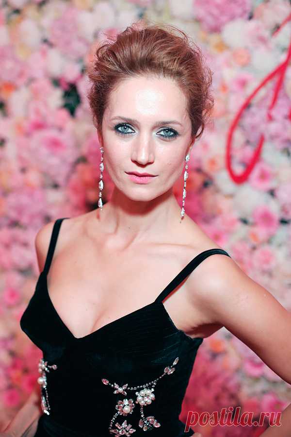 Непростая история актрисы Виктории Исаковой . Милая Я