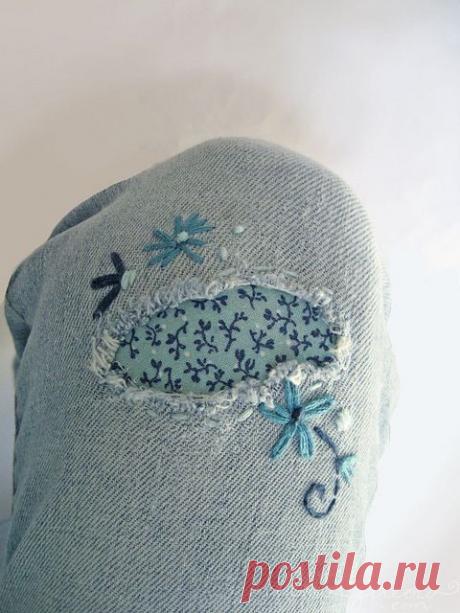 (9) I patched my favorite old jeans with a little embroidery. :) by merwing✿little dear, via Flickr | Embroidery