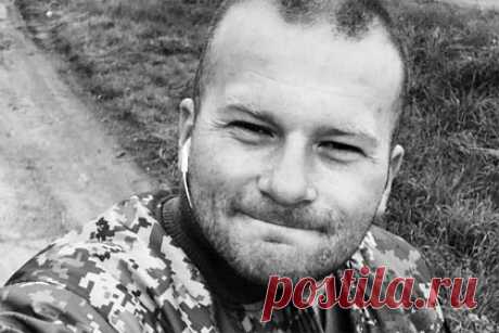 В Артемовске уничтожили главу отделения партии Порошенко. Российские военнослужащие уничтожили в Артемовске главу Каменец-Подольского регионального отделения украинской партии «Европейская солидарность» (ЕС) Александра Логвина. Убитый служил в Вооруженных силах Украины (ВСУ), а также был активистом «Солидарной молодежи». В 2014 году он принимал активное участие в Майдане.
