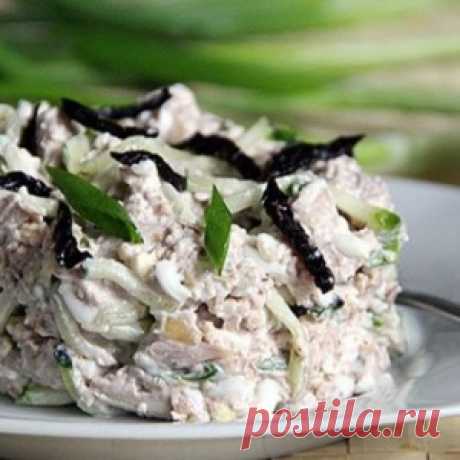 САЛАТЫ С ЧЕРНОСЛИВОМ, КУРИЦЕЙ И ГРИБАМИ - НОВЫЕ РЕЦЕПТЫ