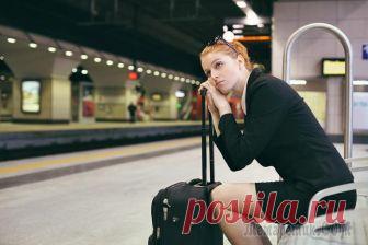 20 вещей, которые мы всегда хотели узнать у проводника поезда, но стеснялись об этом спросить Поездами в нашей стране каждый год ездят более 1 млн человек. Поезд — это особый колорит: стук колес, кружка чая в подстаканнике, задушевные разговоры. Проводник из Ростова-на-Дону Дмитрий Софьянников...