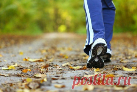 10 привычек, которые мешают и помогают нам худеть