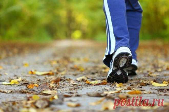 10 привычек, которые мешают и помогают нам худеть
