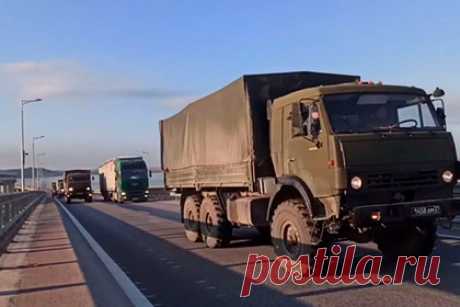Еще одна колонна автомобилей ЗВО отправилась в пункт дислокации после учений. Еще одна колона автомобилей подразделений Западного военного округа (ЗВО) начала возвращение в пункт постоянной дислокации после учений. Об этом сообщили в Минобороны, передает РИА Новости. «Подразделения ЗВО продолжают возвращение в пункты постоянной дислокации после плановых учений», — сказали в ведомстве.