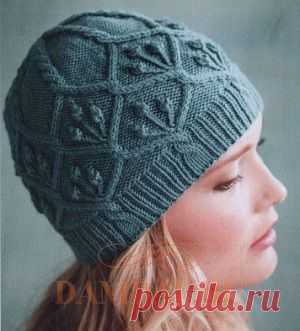 Вязаная шапочка с бутонами роз | DAMские PALьчики. ru