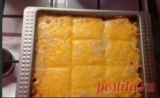ЖЮЛЬЕН С КУРИЦЕЙ И ГРИБАМИ 
ИНГРЕДИЕНТЫ:
● Куриная грудка отварная 1 шт.
● Шампиньоны 1 кг
● Лук репчатый 1 шт.
● Сыр 300 г
● Сливки 10% 350 г
● Мука пшеничная 1 ст.л.
● Масло растительное 3 ст